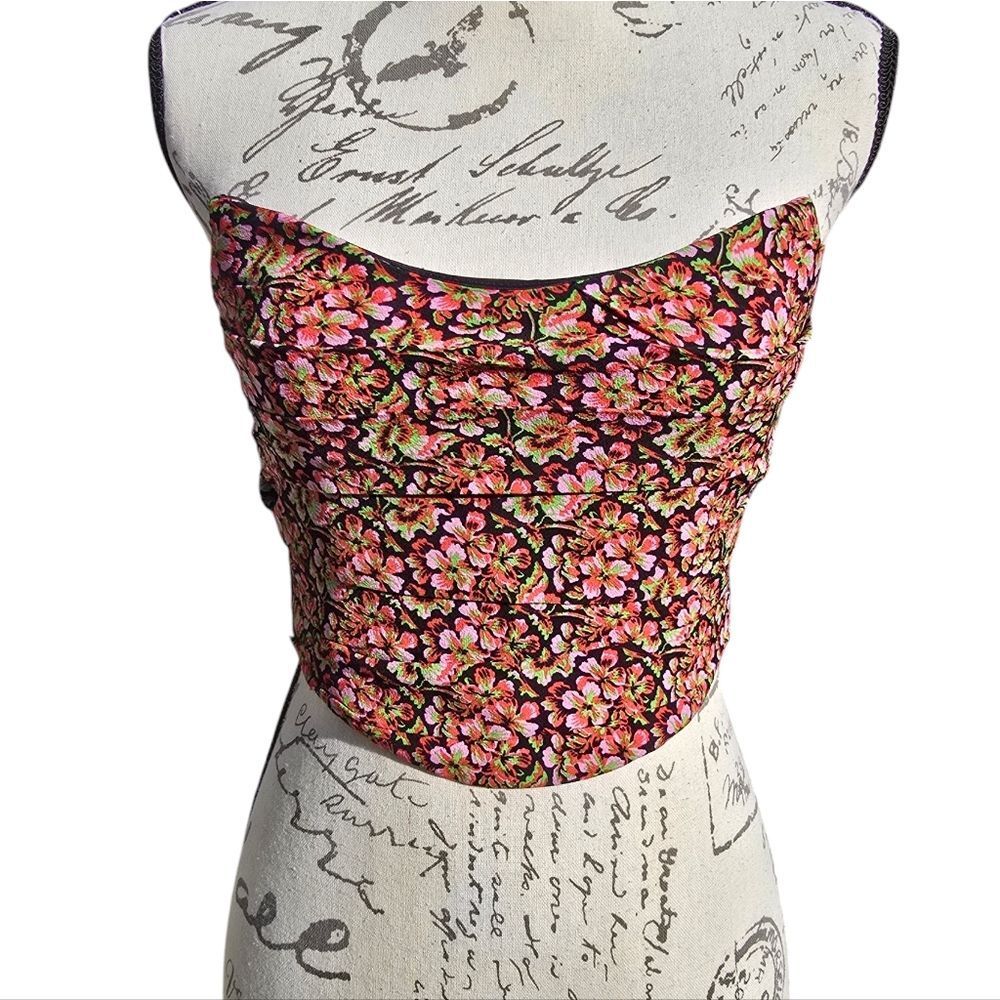 Zara -1527‎ Cropped Strapless Top Floral Medium